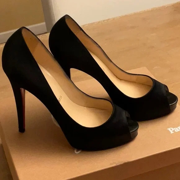 Christian Louboutin Paris US Size 7 VERY PRIVE 120 SATIN/KID TOE - Picture 3 of 15